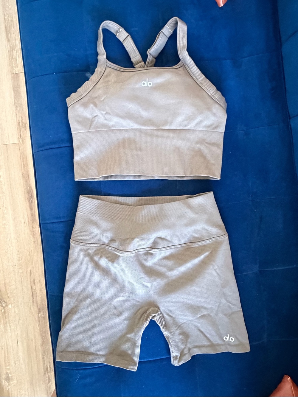 Alo Seamless Ribbed Favorite Set Sz Small